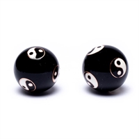 Meditations kugler ( Yin & Yang ) i sort på Ø3,5 cm i flot æske (assorteret farver)